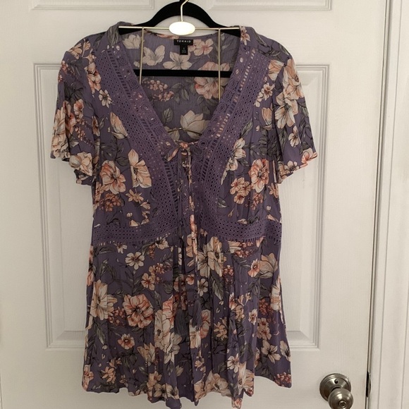 NWOT Torrid Purple with Floral Print Blouse Size 0 #608 - Picture 1 of 11